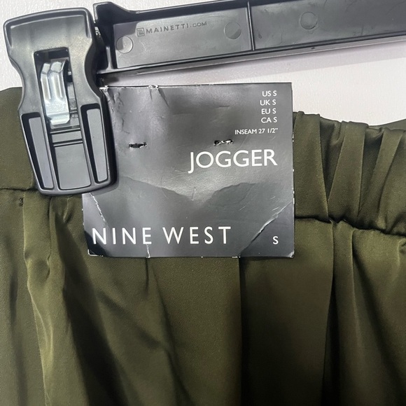 NINE WEST Olive Green Women's Satin Cargo joggers - Picture 5 of 12